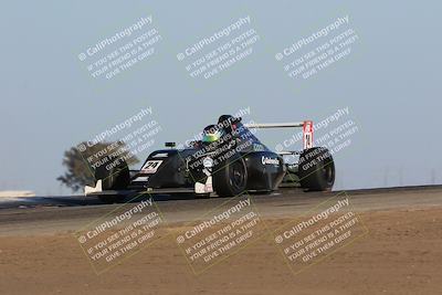 media/Oct-15-2023-CalClub SCCA (Sun) [[64237f672e]]/Group 3/Qualifying/